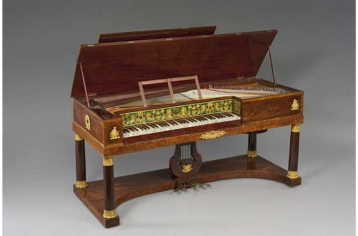 Piano-table avec turquerie, Jean Pfeiffer, Paris, 1818, inv. 3320